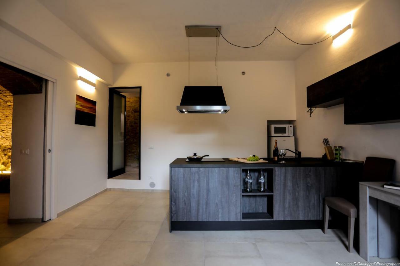 The Tower'S Garden Apartment San Gimignano Bagian luar foto